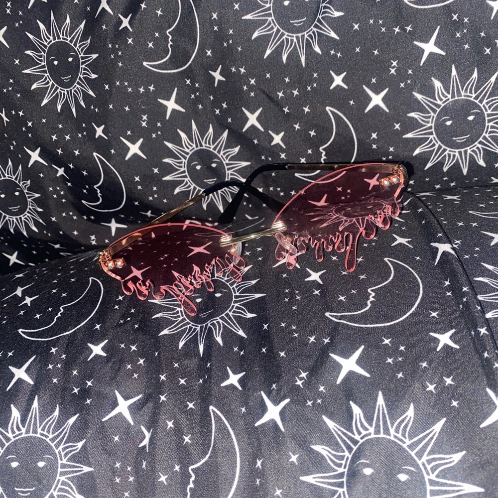 Pink Rimless Tear Shades - Picture 2 of 6